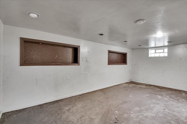 12908 S Wallace Street, Chicago, IL 60628