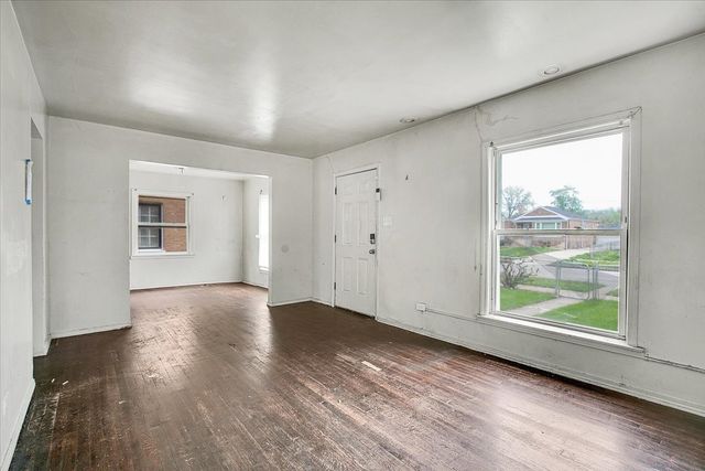 12908 S Wallace Street, Chicago, IL 60628