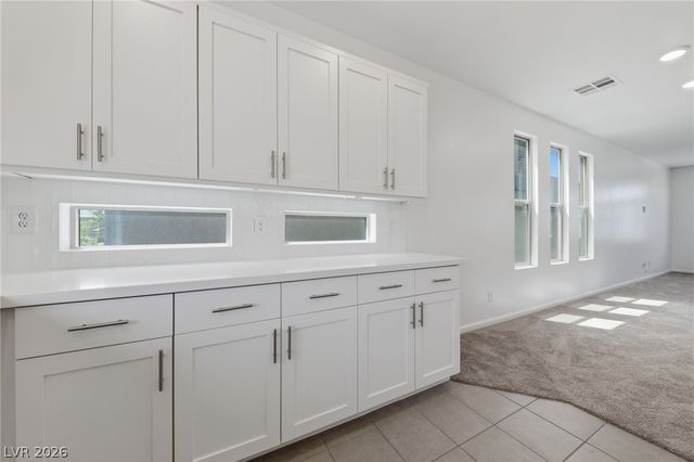 8111 Carpenter Creek Avenue, Las Vegas, NV 89113