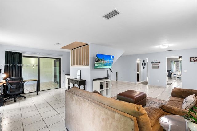 11870 Donlin Drive, Wellington, FL 33414