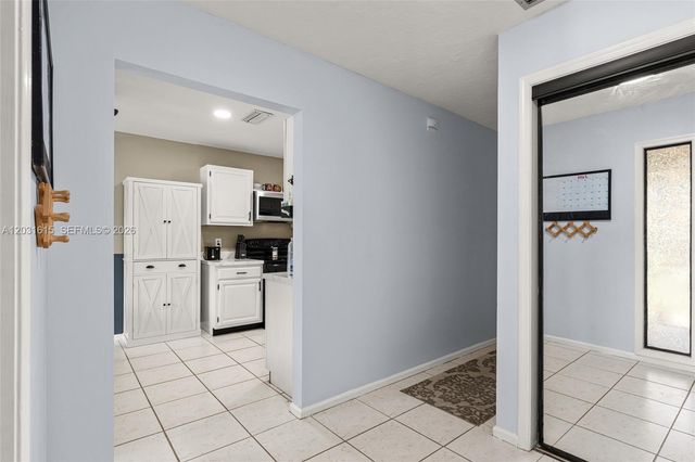 11870 Donlin Drive, Wellington, FL 33414