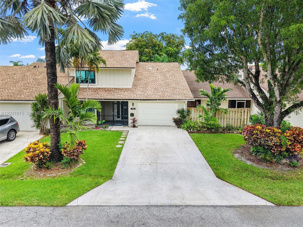 11870 Donlin Drive, Wellington, FL 33414