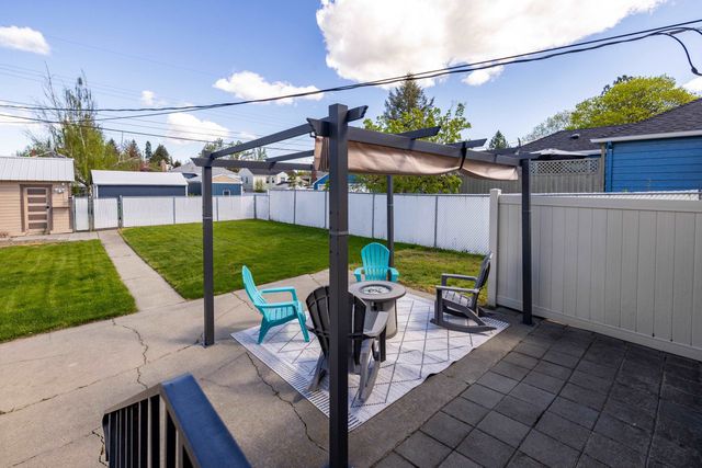 2324 W Providence Ave, Spokane, WA 99205