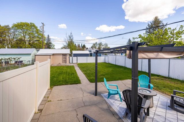 2324 W Providence Ave, Spokane, WA 99205