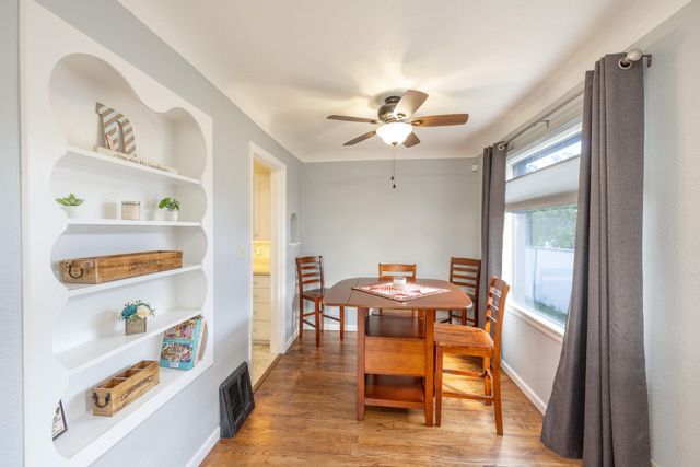 2324 W Providence Ave, Spokane, WA 99205