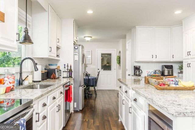 4646 Sherman Allen Way, Gainesville, GA 30507