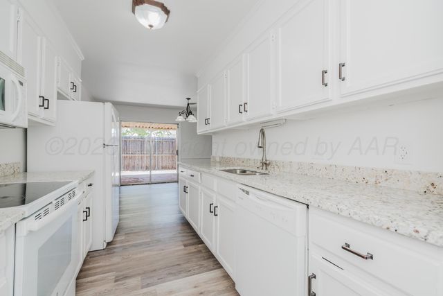 3137 SW 28th Avenue, Amarillo, TX 79109