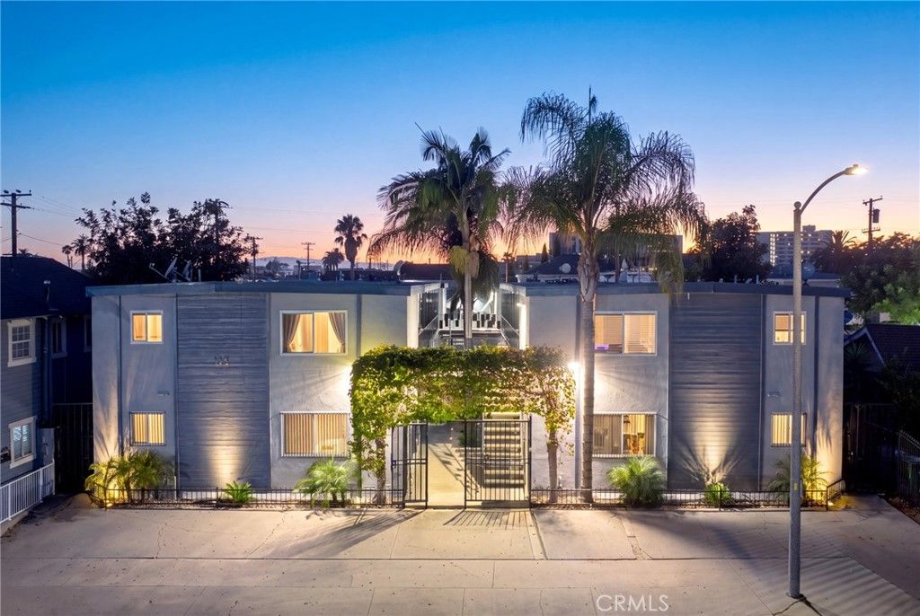 1019 Lewis, Long Beach, CA 90813 — exterior