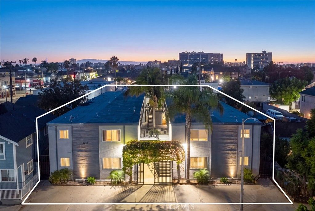 1019 Lewis, Long Beach, CA 90813 — photo 2