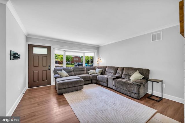 7418 BLACKFORD ST, Springfield, VA 22151