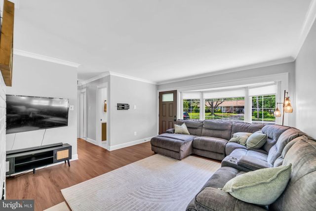 7418 BLACKFORD ST, Springfield, VA 22151