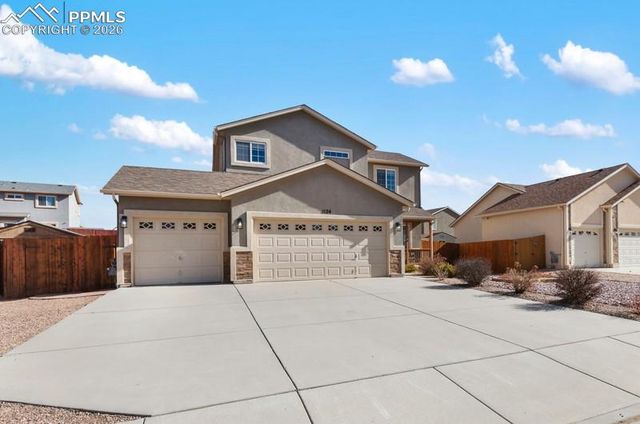 1124 Hallamwood Drive, Colorado Springs, CO 80911