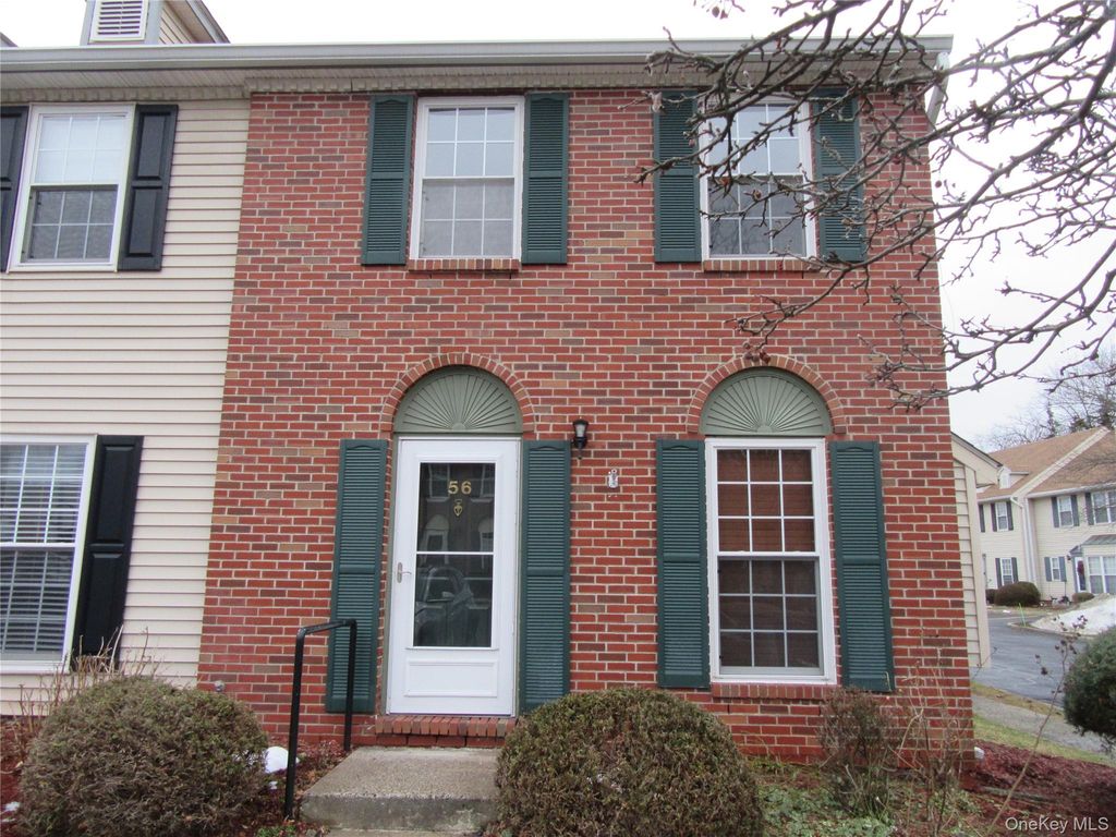 56 Yorkshire Terrace, Washingtonville, NY 10992