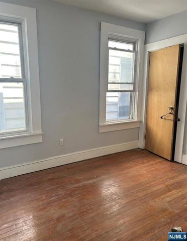 491 Norwood Street, East Orange, NJ 07018