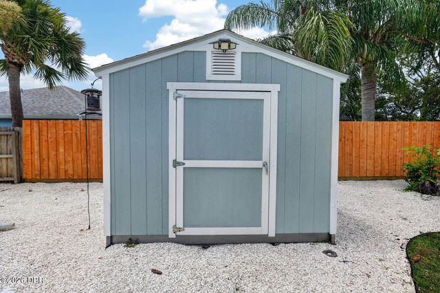 4503 Saxon Drive, New Smyrna Beach, FL 32169