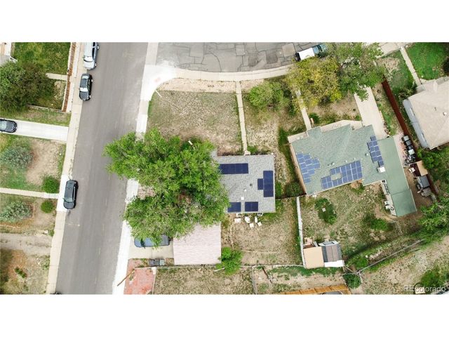 9441 Cedar Ct, Thornton, CO 80229