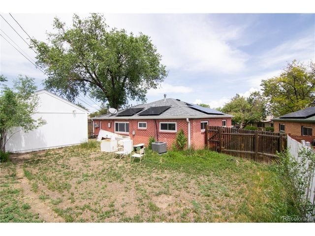9441 Cedar Ct, Thornton, CO 80229