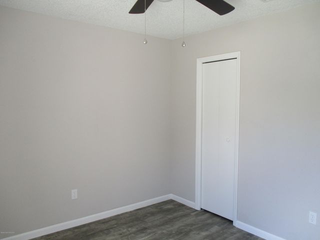 474 Tuloma Avenue SW, Palm Bay, FL 32908