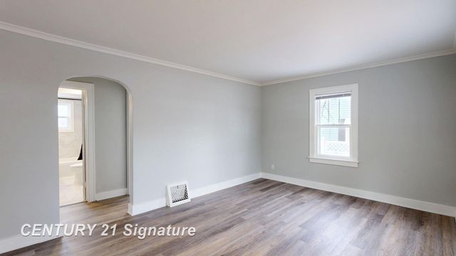 1622 maine Street, Saginaw, MI 48602