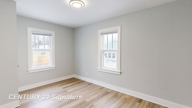 1622 maine Street, Saginaw, MI 48602