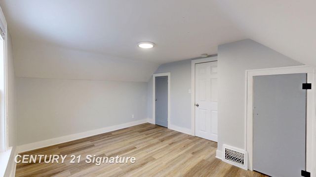 1622 maine Street, Saginaw, MI 48602