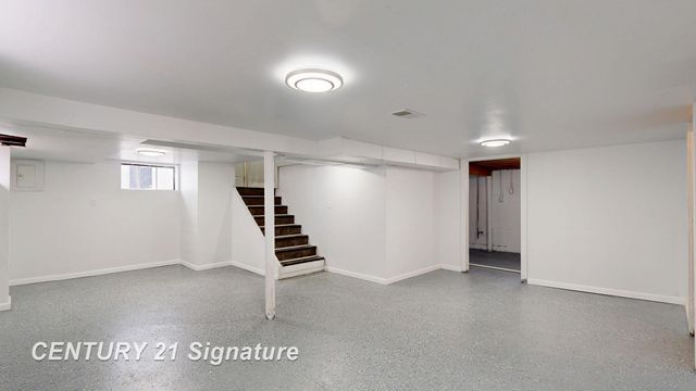 1622 maine Street, Saginaw, MI 48602