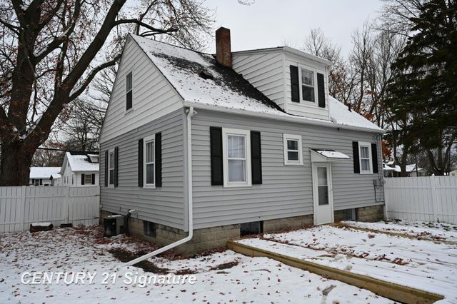 1622 maine Street, Saginaw, MI 48602