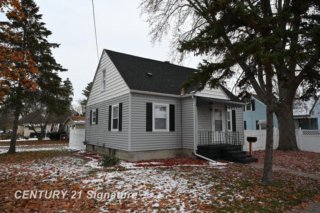 1622 maine Street, Saginaw, MI 48602