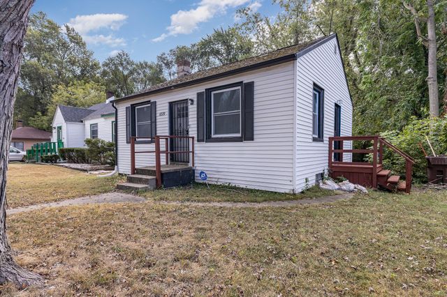 6519 E 4th Avenue, Gary, IN 46403