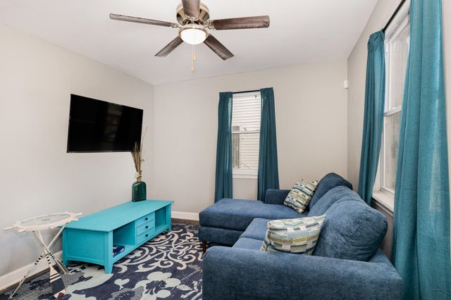 6519 E 4th Avenue, Gary, IN 46403