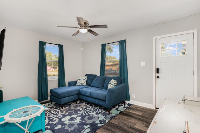 6519 E 4th Avenue, Gary, IN 46403