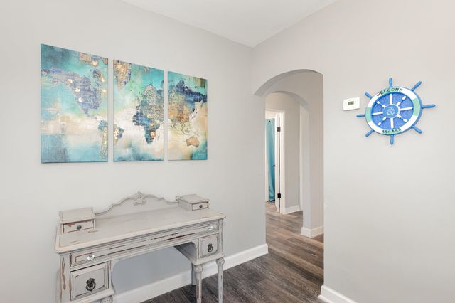 6519 E 4th Avenue, Gary, IN 46403