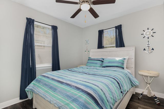 6519 E 4th Avenue, Gary, IN 46403