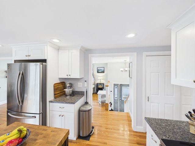 9 Black Brook Road, Easton, MA 02375