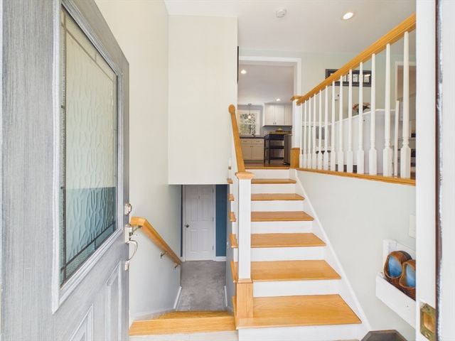 9 Black Brook Road, Easton, MA 02375