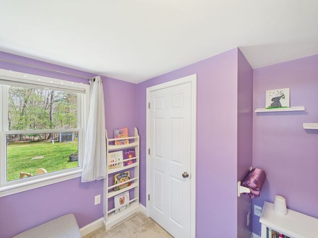 9 Black Brook Road, Easton, MA 02375