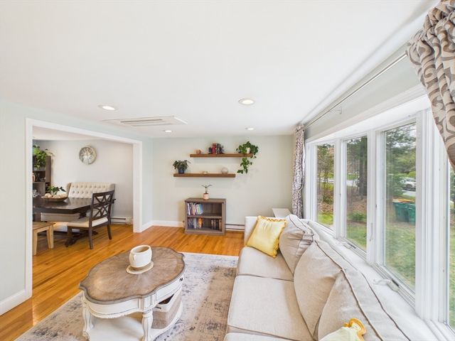 9 Black Brook Road, Easton, MA 02375