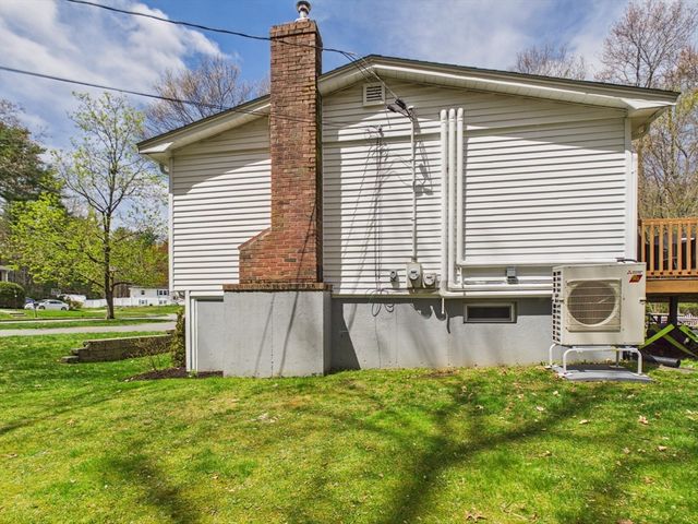 9 Black Brook Road, Easton, MA 02375