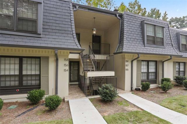 158 Maribeau Square, Atlanta, GA 30327