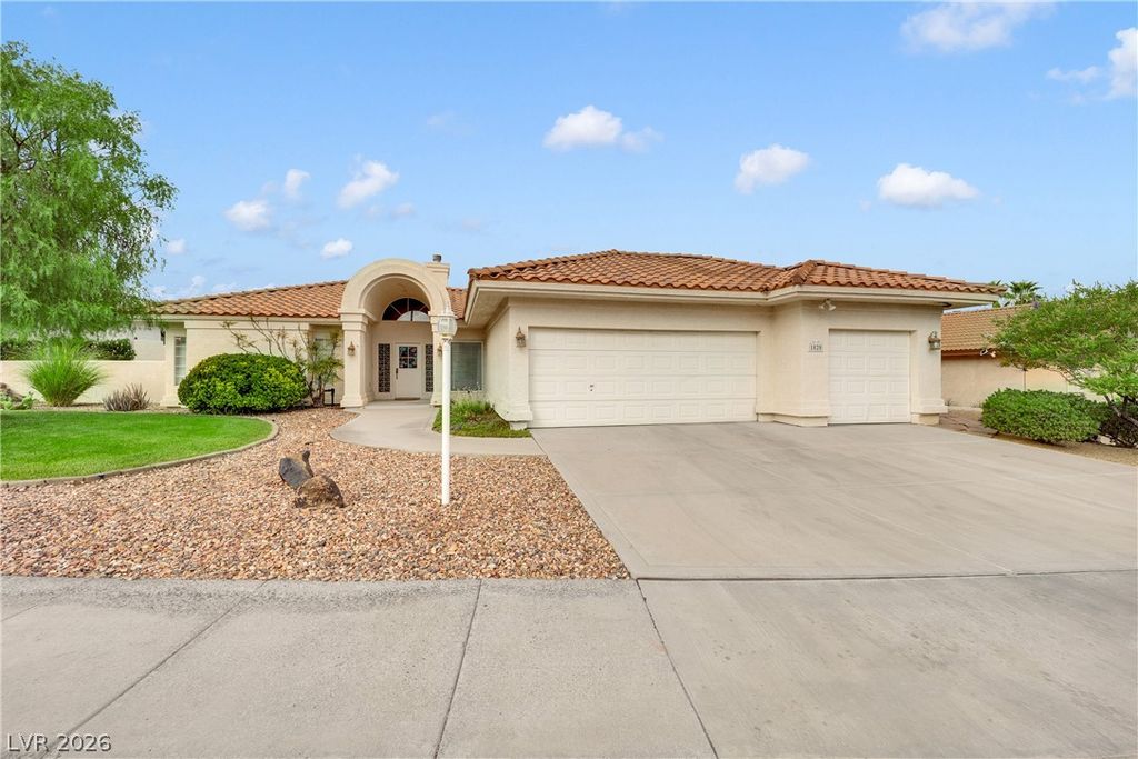 1020 Geranium Drive, Henderson, NV 89011 — photo 2