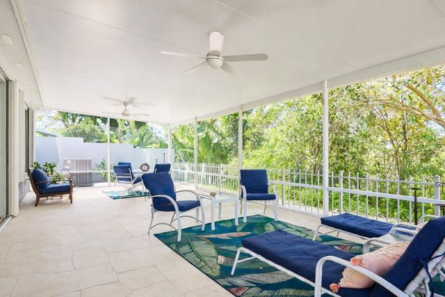 7488 SE Waxberry Circle, Hobe Sound, FL 33455