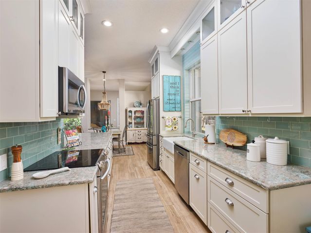 7488 SE Waxberry Circle, Hobe Sound, FL 33455