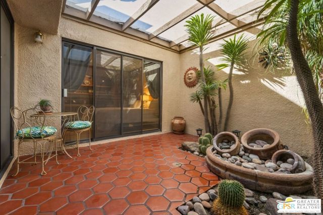 6 Palomas Drive, Rancho Mirage, CA 92270