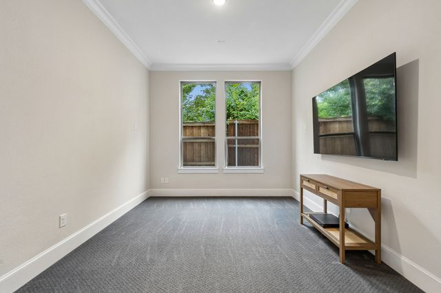 3534 Ingleside Drive, Dallas, TX 75229
