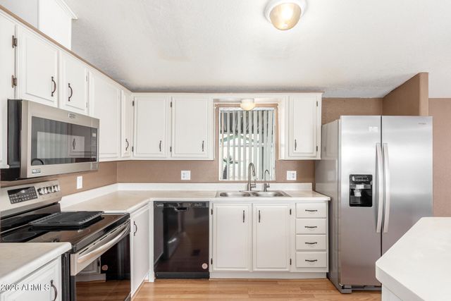 2400 E BASELINE Avenue 251, Apache Junction, AZ 85119