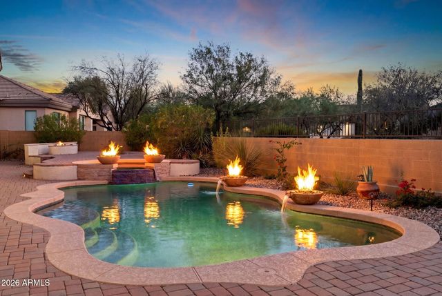 40704 N CLUB POINTE Drive, Anthem, AZ 85086