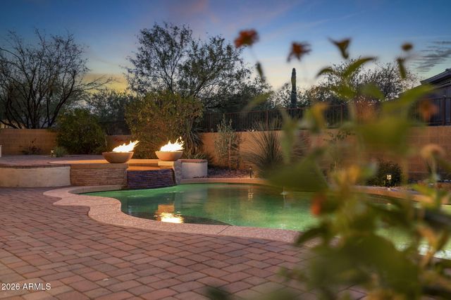 40704 N CLUB POINTE Drive, Anthem, AZ 85086