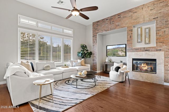 40704 N CLUB POINTE Drive, Anthem, AZ 85086