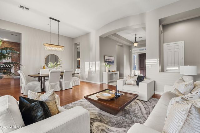 40704 N CLUB POINTE Drive, Anthem, AZ 85086