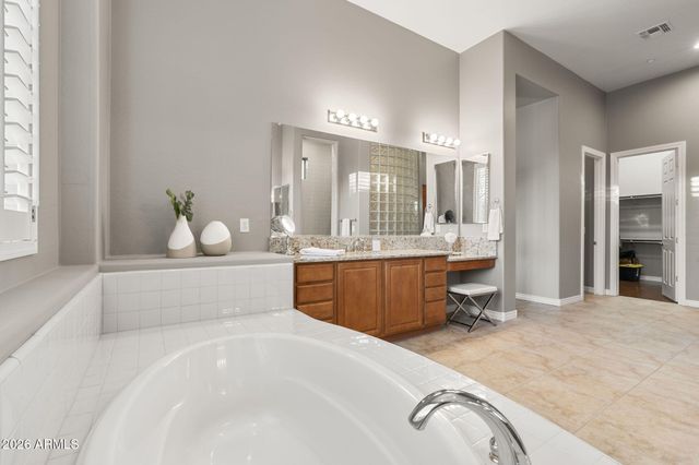 40704 N CLUB POINTE Drive, Anthem, AZ 85086